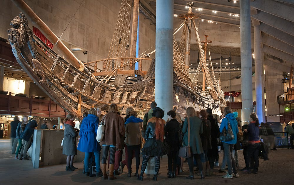 Resultatredovisning Fördelning av kostnader och intäkter Statens maritima museer delar in verksamheten i tre strategiområden, som också utgjorde fundamentet i den vision som gällde fram till utgången