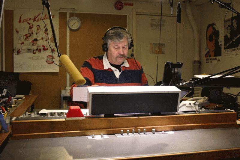 Lasse Kryckan på Radio Viking Jag spelar på Radio Viking varje Måndag eftermiddag från klockan 1300 till 1700.