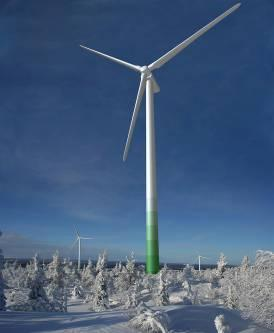 Bild 1. a & b. Till vänster: uppförande av vindkraftverk i Kiruna vindpark (Foto: Gunnar Britse). Källa: MKB-beskrivning, Pöyry Management Consulting Oy, 2009.