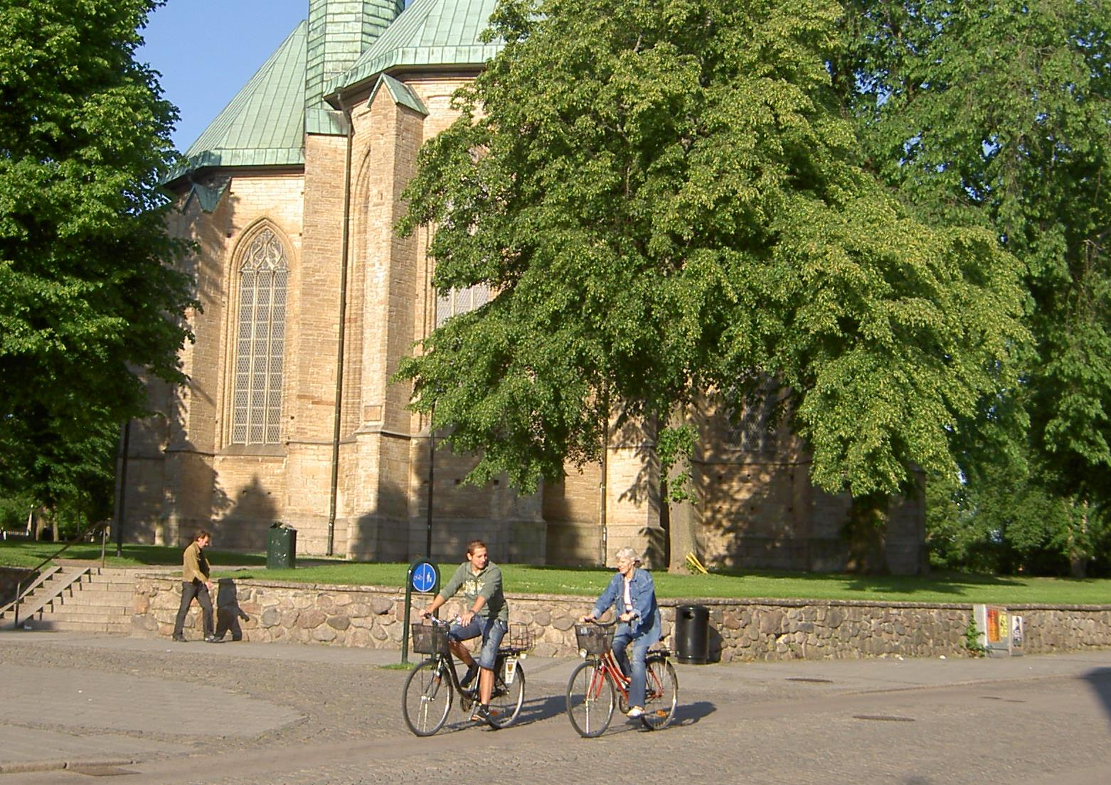 Exempel färdmedelsfördelning Prioritering av gång- och cykeltrafik: kondition, vikt, m.m. vistelse i