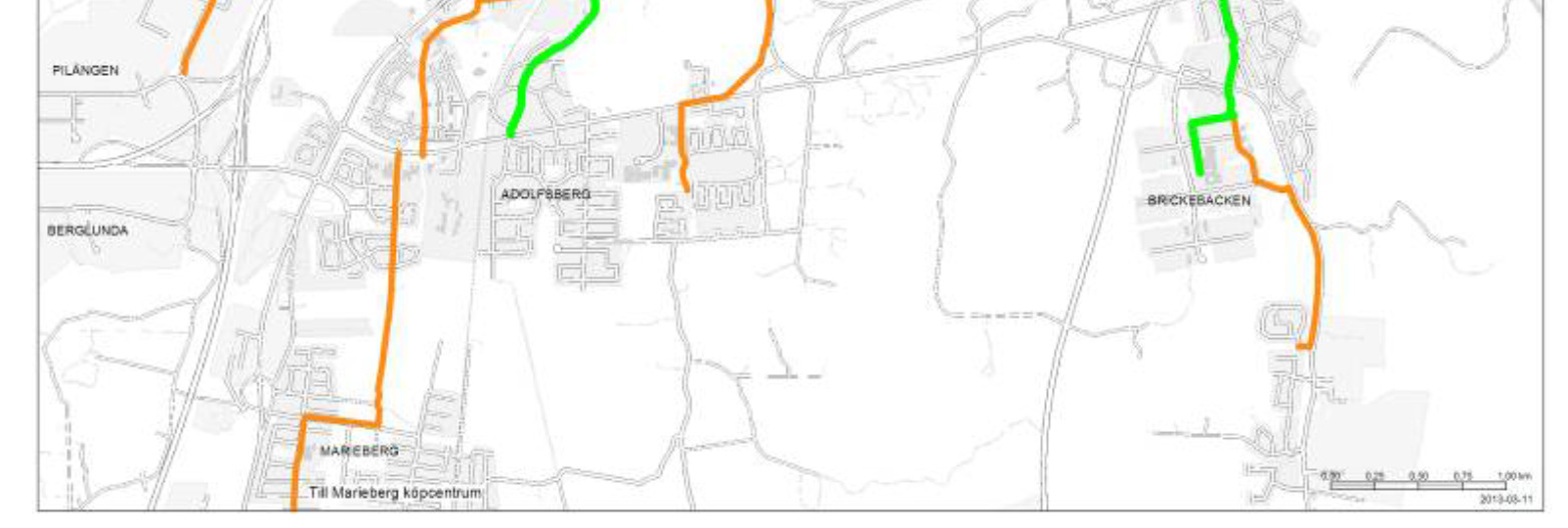ÖREBRO KOMMUN 23 Figur 10. De orangemarkerade cykelvägarna tillsammans med de grönmarkerade cykelvägarna i kartan utgör de stråk som idag prioriteras för snöröjning 3 5 cm.