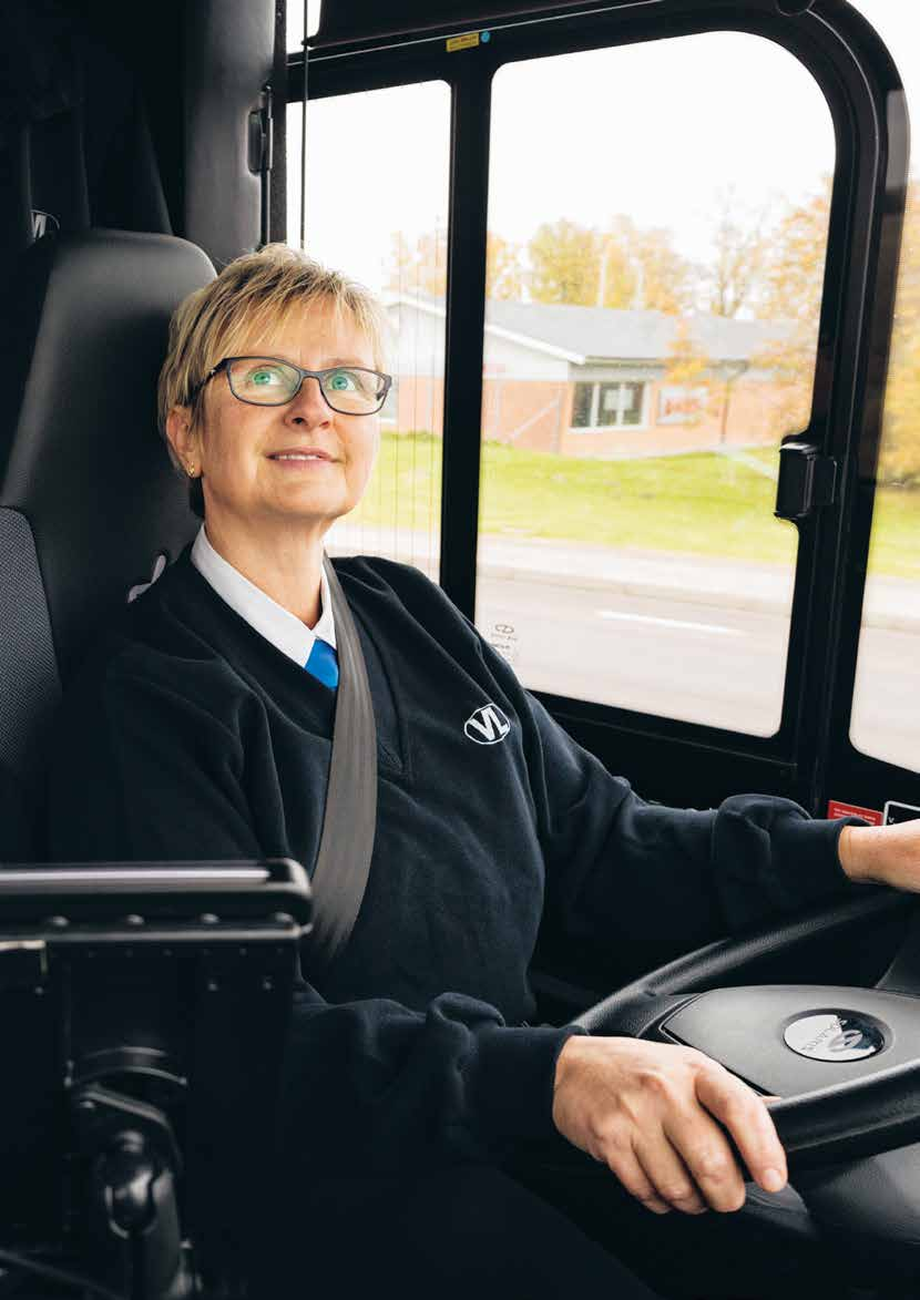 Västerås Lokaltrafik kör med biogas i alla bussar:»för MIG KÄNNS DET SÅ MYCKET ROLIGARE ATT KÖRA BUSSEN NÄR MAN VET ATT DET