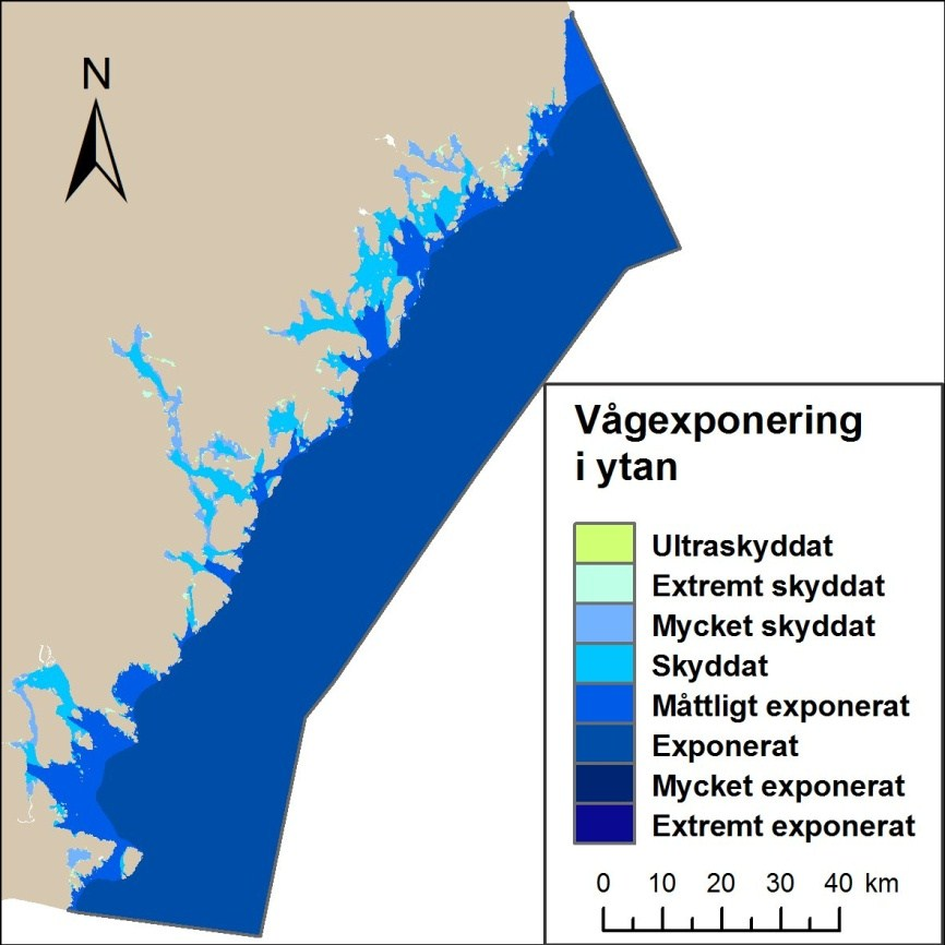 Figur 21. Vågexponering vid ytan i Västernorrland beräknad med SWM-metoden (Simplified Wave Model). De preliminära vågexponeringsklasserna följer det europeiska systemet EUNIS.