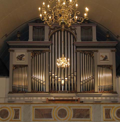 "Orgelkonsert" Vänersborgs kyrka 11 september kl. 18.00 Ralph Gustafsson spelar på kyrkans nyrenoverade orgel.