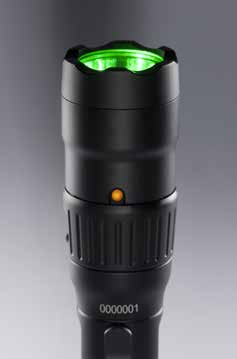 7600 LED Svart insatslampa 7600 är Pelis hittills kraftfullaste kompakta taktiska ficklampa, och ett av de bästa valen bland dagens brottsbekämpningslampor.