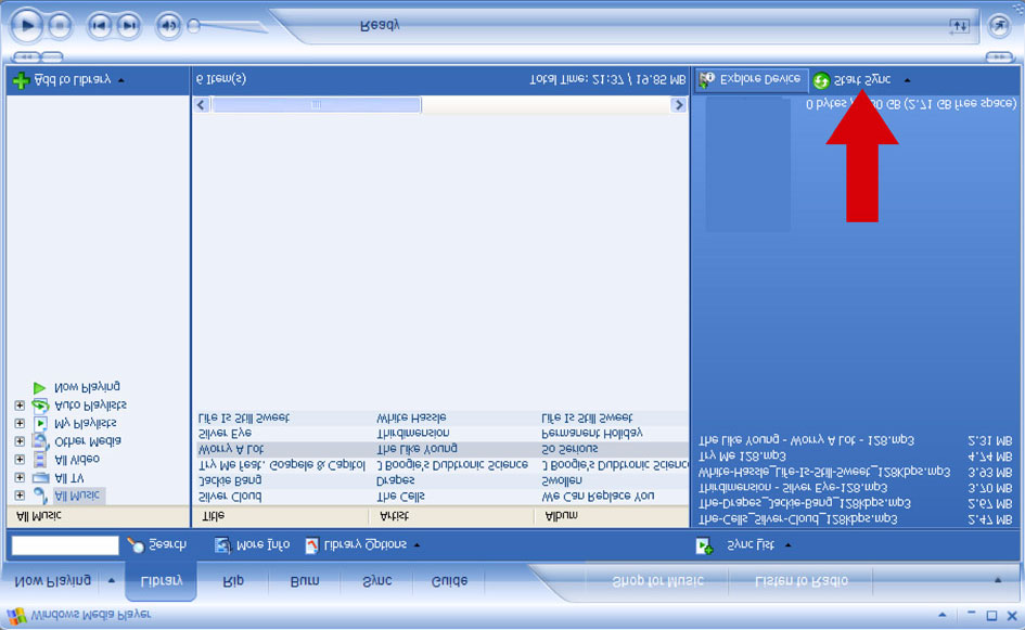 9. Du kan även dra och släppa musiken till Synkroniseringslistan på höger sida. 10. Klicka knappen Starta Synkronisering nertill på skärmen för att börja synkroniseringen.