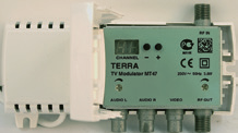 Modulator Terra Modulatorn används till att generera en bättre bild än videons eller den digitala boxens inbyggda. MT-serien är en programmerad modulator med display som visar vald kanal.