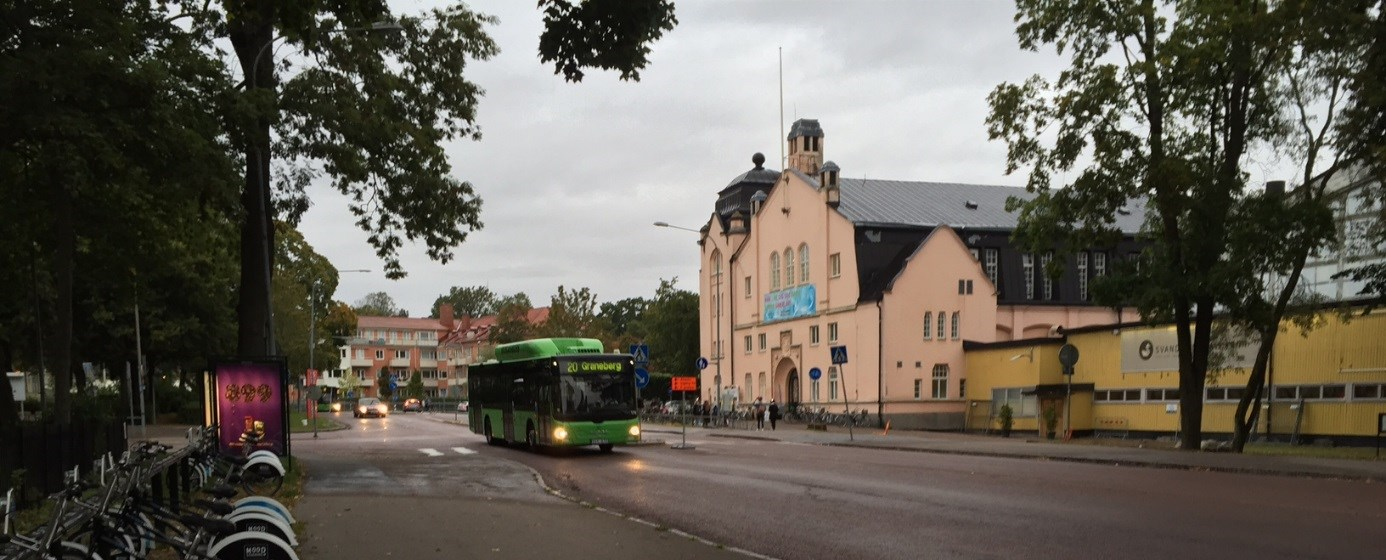 8.3 Planerad trafikutveckling Stadstrafiken i Uppsala strategier, nytt linjenät och framtida systemval Under 2015 antogs strategier för stadstrafiken i Uppsala.