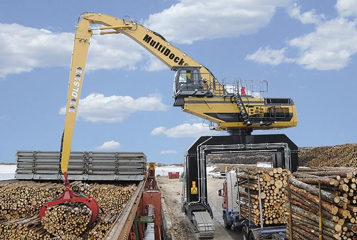 MULTIDOCKER I KORTHET MultiDocker Cargo Handling AB (nedan benämnt MultiDocker ) är ett svenskt publikt aktiebolag som under de senaste åren växt mycket snabbt på en global marknad med relativt låg