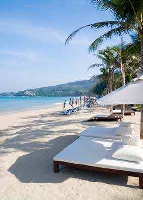 Bangtao Beach Med sina 8 km är Bangtao Beach en av Phukets längsta stränder. Det råder en lugn och avslappnad stämning på stranden och här finns gott om plats för alla.