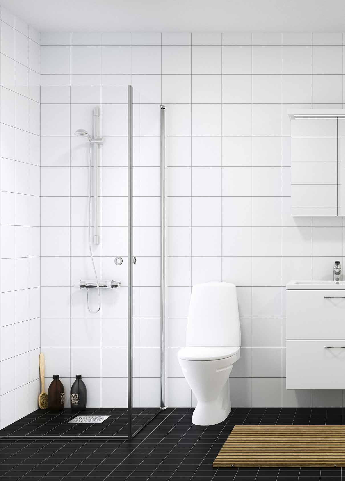 Original Vårt original badrum är det mest populära. Den vita inredningen till svart klinkergolv och vit matt kakel på vägg är en säker kombination.
