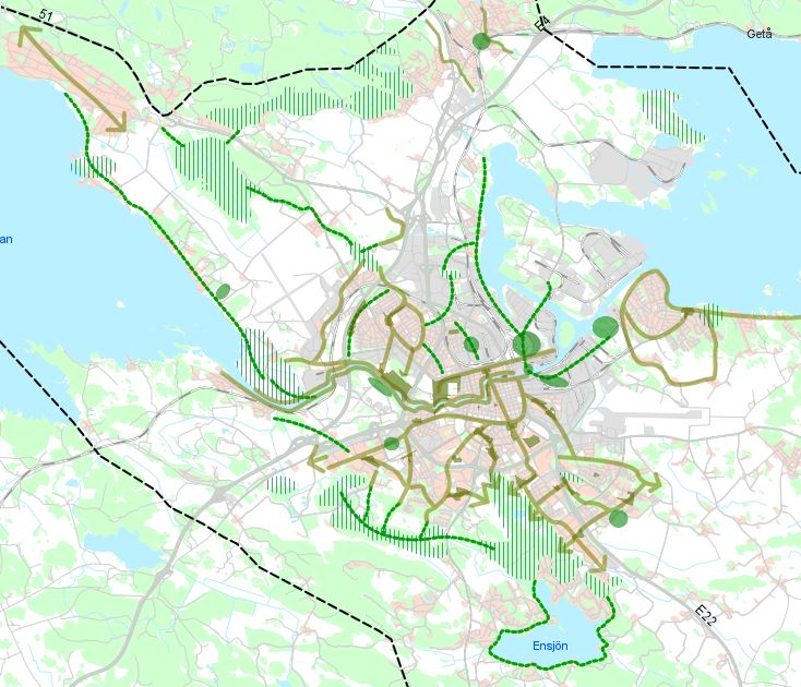 Behovet av framtida småskalig sjöfart måste beaktas vid omvandlingen av Inre hamnen. Grönstrukturens betydelse Grönstrukturen är lika viktig som bebyggelsestrukturen och infrastrukturen.