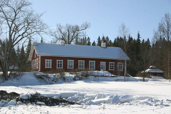 Riksintresse för kulturmiljövården Granhed (D27) Granheds skola, foto KBT KUNSKAPSUNDERLAG Värden Kunskapsvärde Välbevarade, ålderdomliga byar med sammanhållen bystruktur från tiden före skiftena.