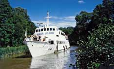 Göta kanal Berg - Borensberg med besök i Gamla Linköping Avresa från er hemort i modern turistbuss färdas vi söderut genom vårt vackra land till Berg för att gå ombord på M/S Wasa Lejon.