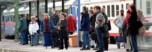 Regionförbunden och länstrafikhuvudmännen har medverkat med planer och prognoser för utveckling av regionen och kollektivtrafiken med lämpliga stationslägen.