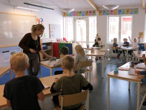 - För de elever som inte klarar kunskapskraven (1-2 elever per klass) behöver vi fortsatt satsa på specialpedagogisk undervisning och kompetens.