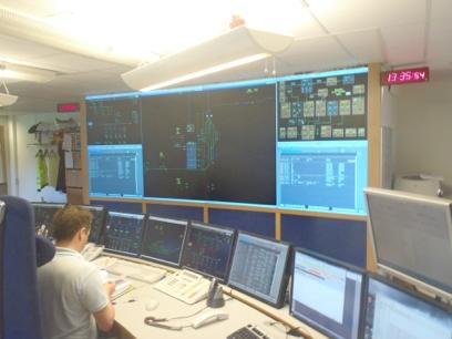 ANPASSNING AV RVM FÖR DEMO AV RIM... RIM: Remote vehicle-based Infrastructure Monitoring 2.2 Intelligens och funktioner för "trafikal" anläggningsövervakning: 2.2.1 Visa alla fordons position (på karta med hjälp av GPS).