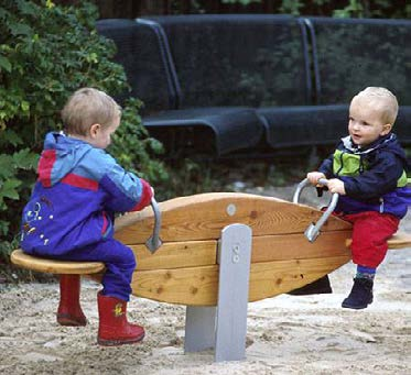 Den befintliga trädlunden i öster grusas över