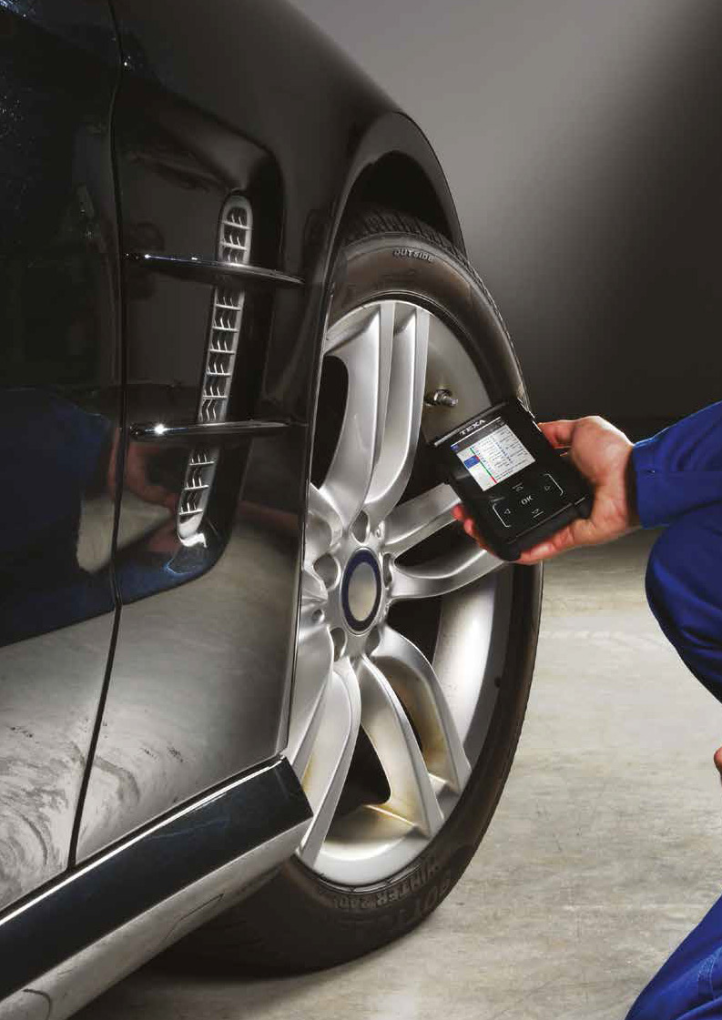 TPMS-VERKTYG Europeiska bestämmelser kräver att alla fordon som är anpassade för personbefordran skall från den 1 november 2014 som standard vara utrustade med TPMS (Tyre Pressure Monitoring System=