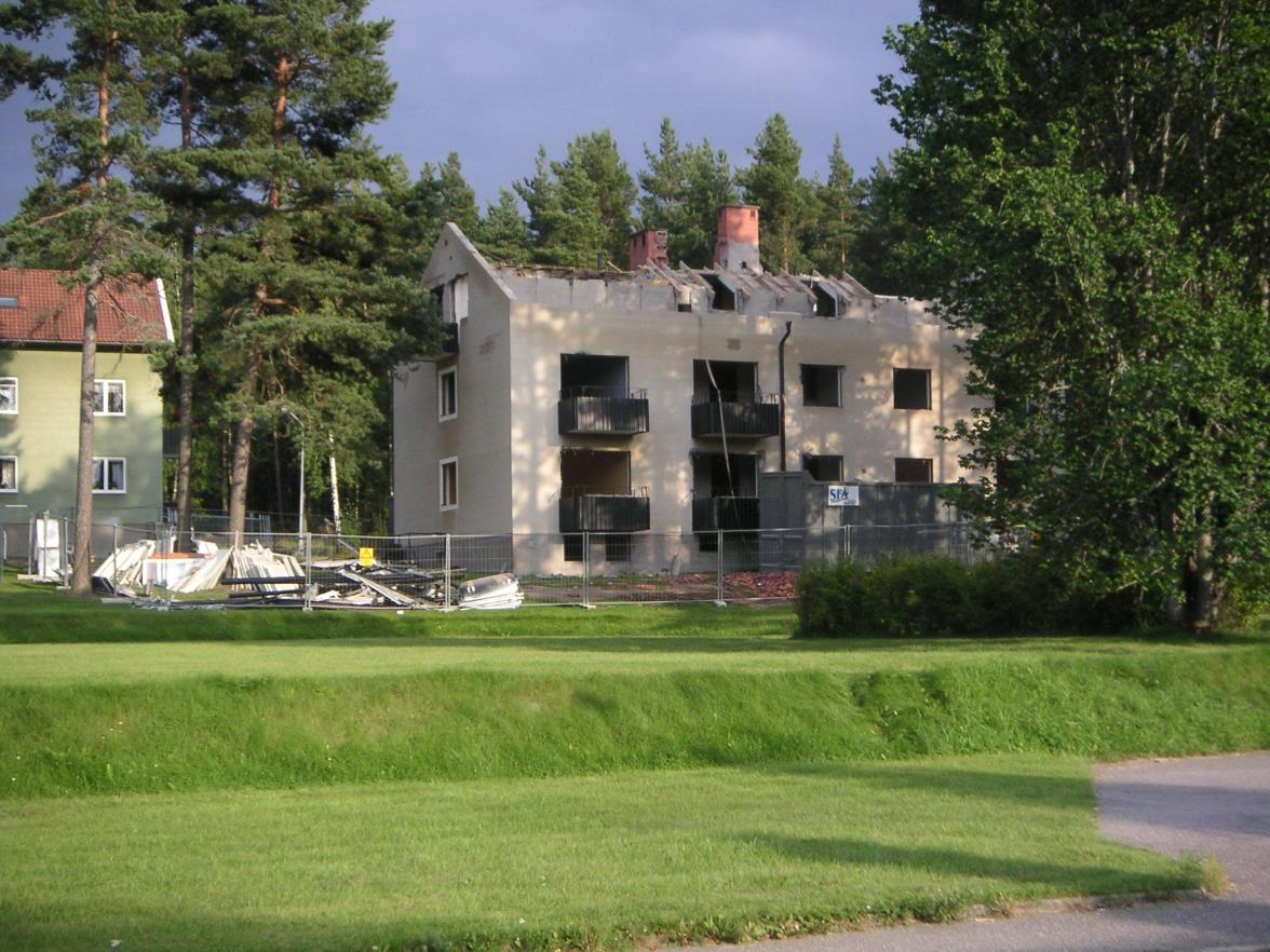 Husen på Stationsgatan klarade sig ytterligare några år men i augusti