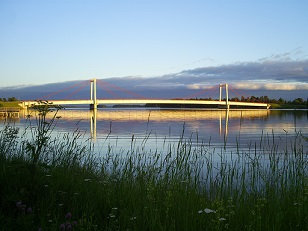 SAMMANFATTNING Strömsunds Kommun skall präglas av framtidstro och goda förutsättningar för ett