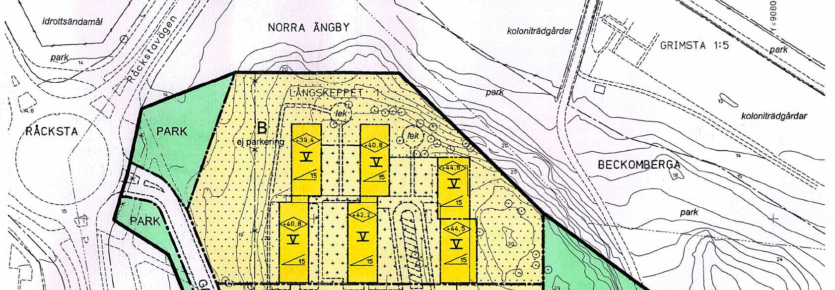 SID 3 (6) Område som i 2011 års planförslag ändras till kvartersmark. Bild 1. Utsnitt av plankartan i 2004 års detaljplan. Byggrätterna enligt plankartan gäller bostadsrättsföreningens fastighet.