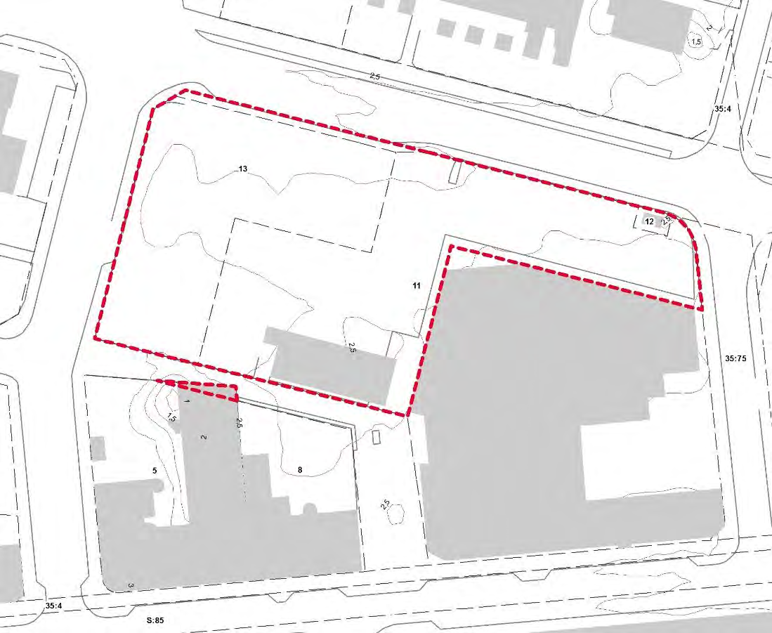 ANTAGANDEHANDLING, 2016-12-01 PLANBESKRIVNING, DETALJPLAN FÖR FLORA 11 &13 M.FL. + 2,7 + 2,5 + 2,3 + 2,5 + 2,4 + 2,7 + 2,2 + 2,5 Höjdsättningskarta VATTEN Planområdet ligger i en sänka.