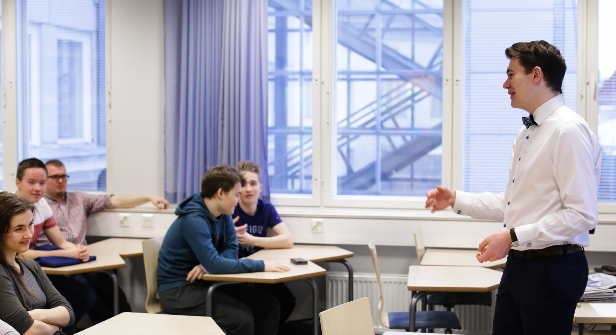 Verksamhetsberättelse 2016 7 Workshoppar och svenskt besök Elever i huvudstadsregionen, Nyslott och Uleåborg har tagit emot besök av ekon.kand.