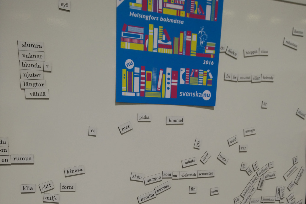 I montern erbjöds skolelever och andra mässbesökare möjligheten att skapa internordisk kylskåpspoesi på svenska, finska, danska och norska.