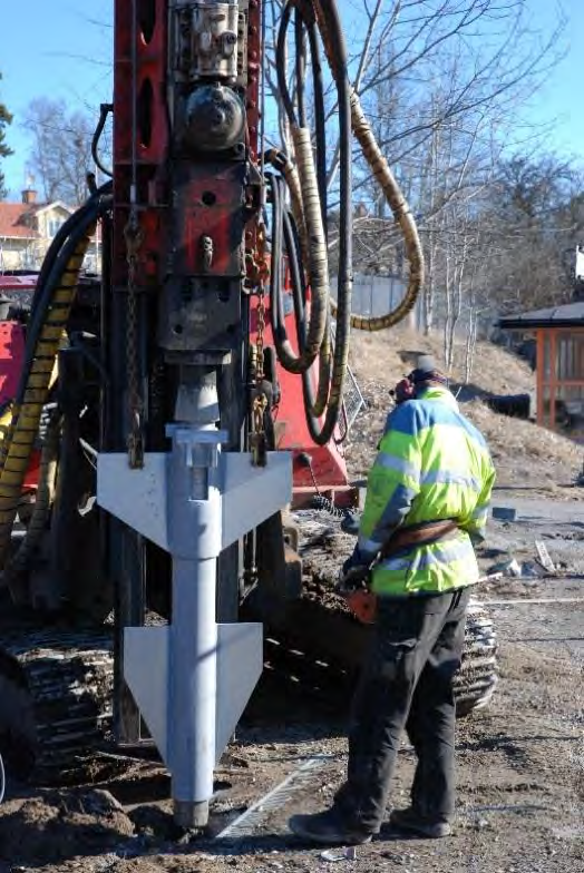 hydraulhammare som når ca 3 m från