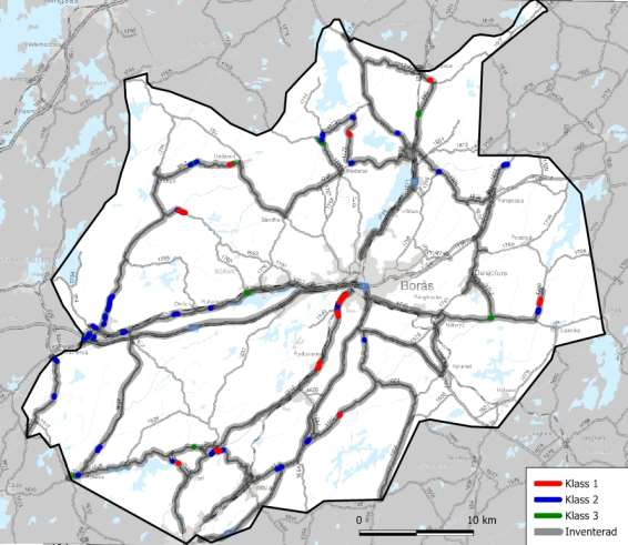 Resultat Längd och antal av vägkanter Sträckorna av vägar som gick genom större områden med isälvsavlagringar eller sand, och som därför var prioriterade att inventera, var 111 km.