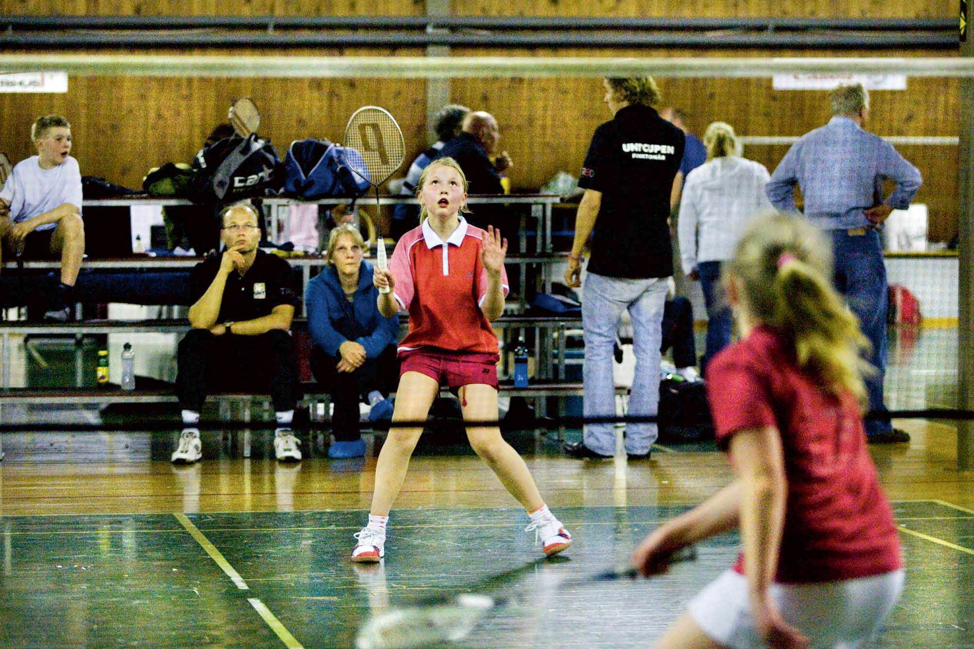 UNT-cupen badminton 2008 5 april på Fyrisfjädern Ett samarrangemang mellan