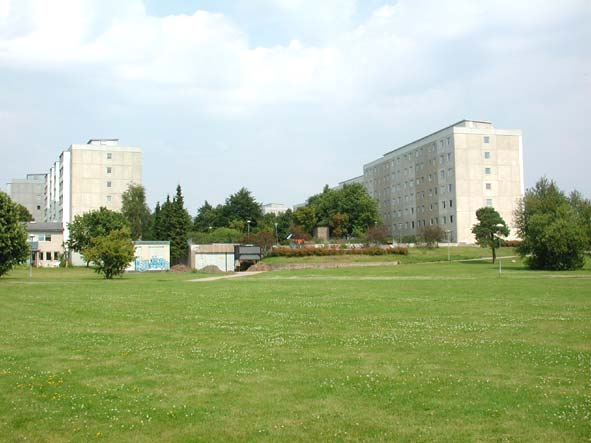 lägenheter i centrala stan - Det finns en mycket stor efterfrågan på bostadslägen vid vatten Många av de bästa vattenlägena i Karlstad upptas av industriområden.