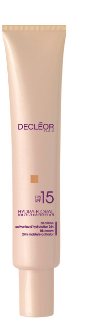 HYDRA FLORAL MULTI-PROTECTION BB CREAM 24HR MOISTURE ACTIVATOR, SPF 15 BB CREAM FÖR : BB Cream: Beauty Blemish Balm, 5 i 1 creme. En färgad dagcreme 1. 24- timmars intensiv fuktighetseffekt. 2. Jämnar till hudtonen.