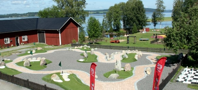 00 på Kupan Juli - utflykter vecka 29 Kräver anmälan Kostnad: 70kr för resan + pengar till mat, glass och minigolf ca 180kr = 250kr Som ett billigare