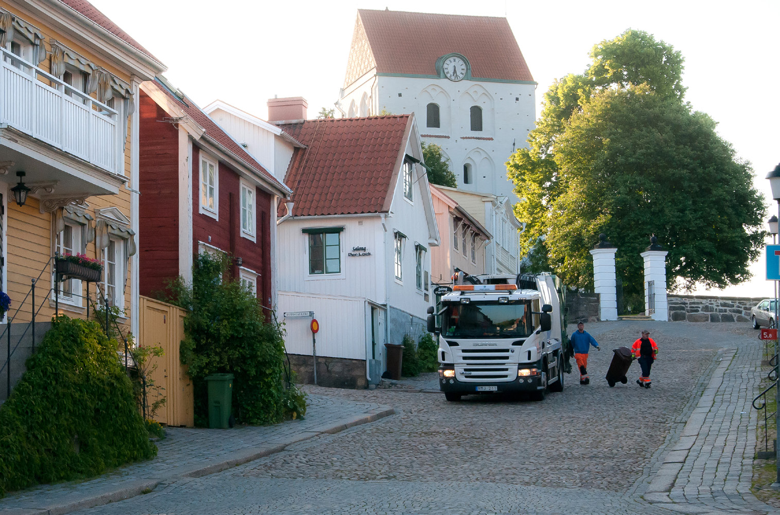 och fiber. Du kan enkelt nå vår webbplats och även kontakta oss direkt i appen. Appen är helt gratis och du hittar den på App Store och Google Play.