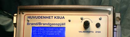 Till KSUA kan anslutas max 32 st slavenheter. Varje slav kan betjäna 2 spjällgrupper om vardera max 2 spjäll och 2 rökdetektorgrupper. Dessa kan sedan grupperas helt valfritt i max 64 brandzoner.