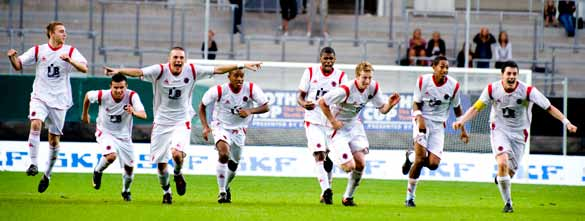 FAIR PLAY Fair Play är grunden i allt fotbollsspel. Vi vill att vi visar varandra respekt och ärlighet. Såväl på som vid sidan av planen.