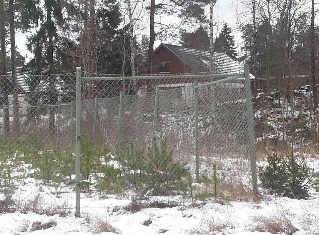 Klippa gräse FKAB Ösmarksvägen 1)Trasig sängsel sedan flera år illbaka.