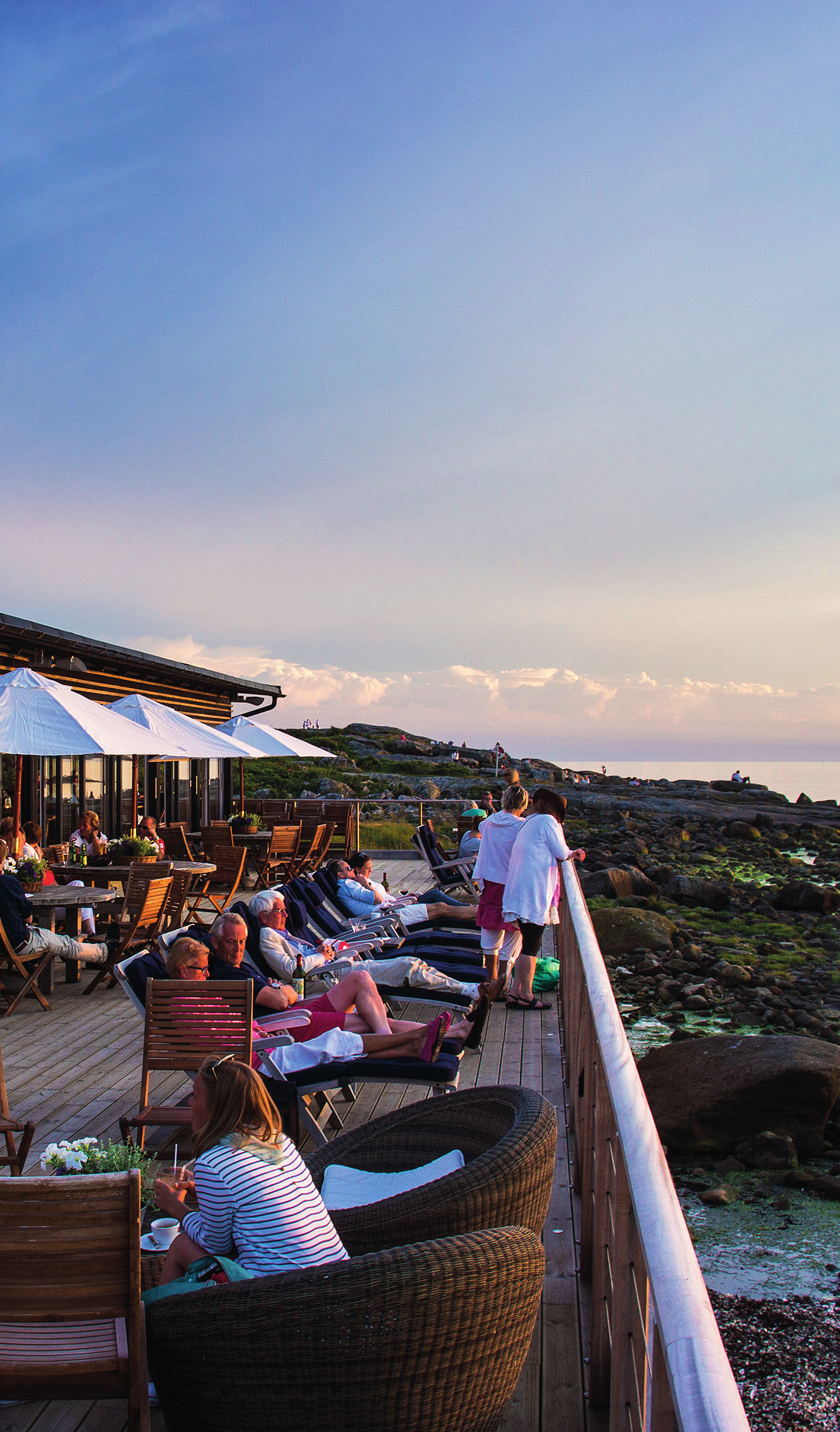 BO L AG S S T Y R E L S E N S MÅ L Turiststaden Restaurangen Salt vid Tylösand. Foto: Patrik Leonardsson G runden till besöksnäringen ligger i privatturismen.