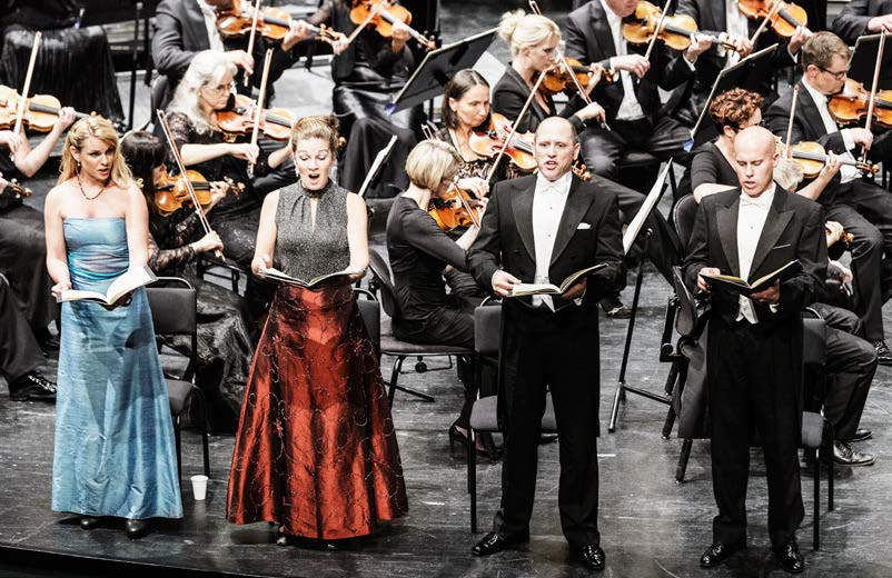 Nyskriven musik är ju också någonting som vi är väldigt vana vid utifrån både ensemble och kör.