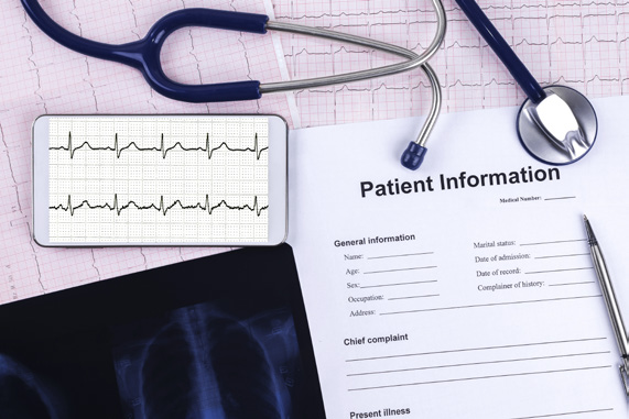 Med hjälp av ehälsa ska också administrationen effektiviseras, till exempel genom att information kan återanvändas, så att inget behöver registreras mer än en gång.