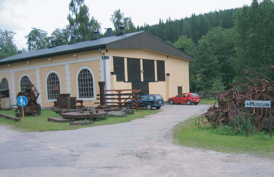 Kemakta AR 2003-17 Slutlig riskbedömning och förslag till åtgärder för förorenad mark inom Lesjöfors Industripark, Filipstads kommun Gabriella Fanger, Sara Södergren, Karin