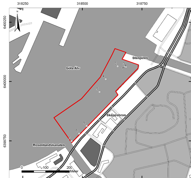 6 Bohusläns museum Rapport 2013:3 Figur 3. Utredningsområdet med de aktuella sonarindikationerna. Skala 1:5 000. Indikation Resultat 1 Metallskrot. Ca tre meter långt. 2 Bockad aluminiumplåt.