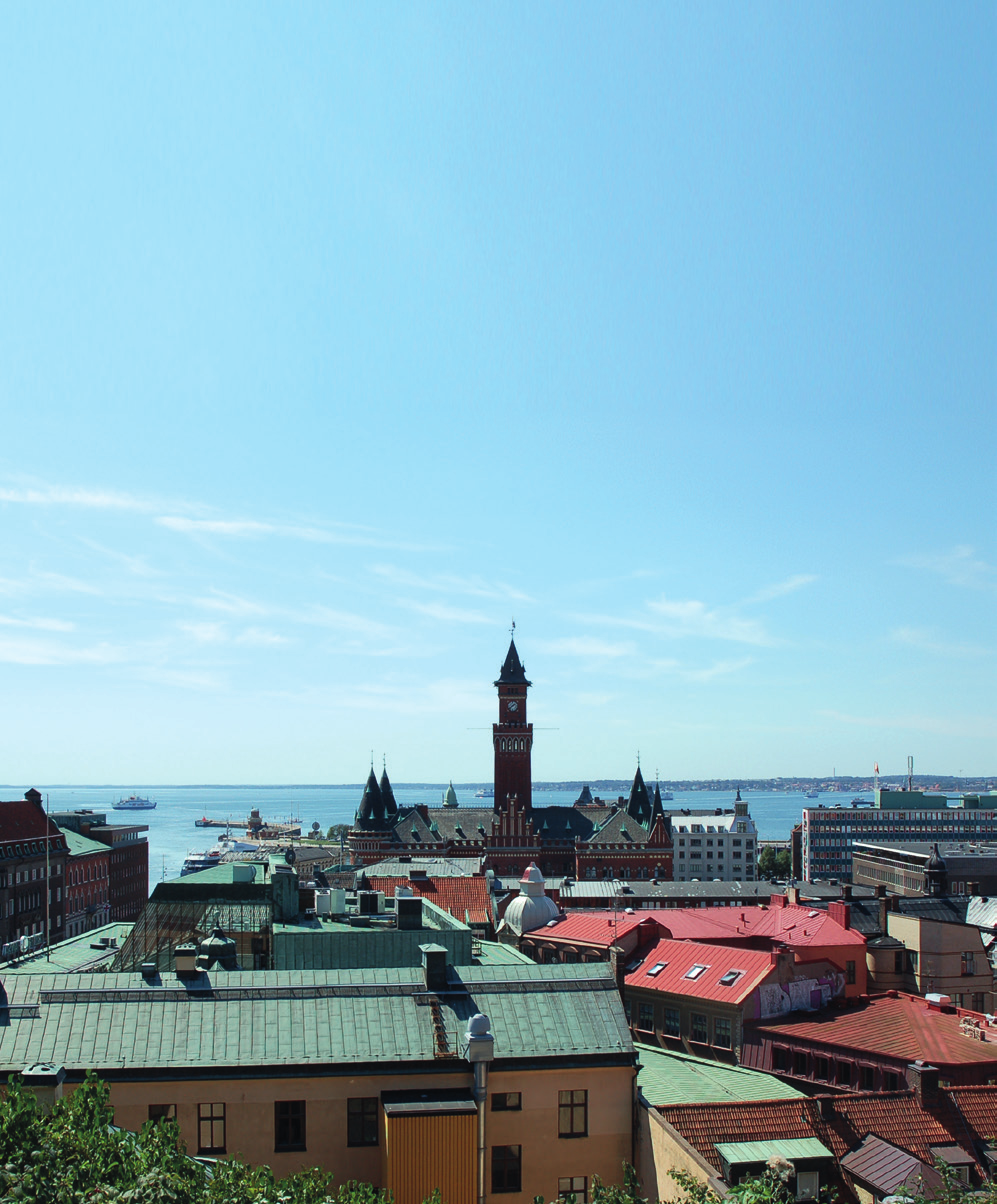 Turism mäts och definieras som människors aktiviteter när de reser till eller vistas på platser utanför sin vanliga omgivning för fritid, affärer eller andra syften och för kortare tid än ett år.