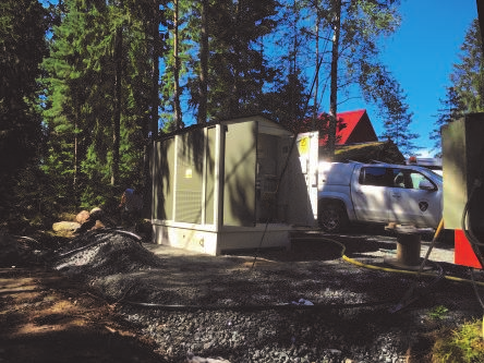 Den vackra miljön med berg, sjöar och kuperad terräng innebär även utmaningar för Härryda Energi att dra fram elledningar för att åstadkomma ett framtidssäkert elnät samt att göra detta på ett