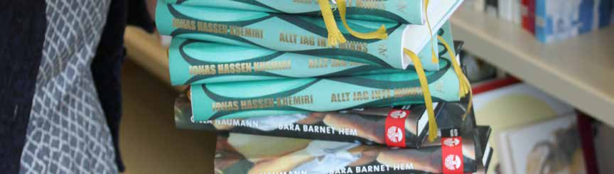 se Talboksklubben Onsdagar kl 14 11/1, 8/2, 15/3, 12/4, 10/5, 7/6 För dig som inte kan hålla eller läsa en pappersbok. Vi bjuder på fika och berättar om nya DAISY-böcker.