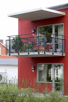 fastighetsutveckling Nyinflyttad i Harlösa När Elsy Erlandsson i Harlösa tyckte att villan kändes för stor bestämde hon sig för att satsa på en splitterny lägenhet.