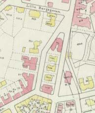 Då stadskamrerare Andréen och stadsingenjör Brandel 1874 synade Annebergs oreglerade landerimark vid blivande Västergatan med dess lantbebyggelse, främst ett par mindre trähus uppförda 1862,