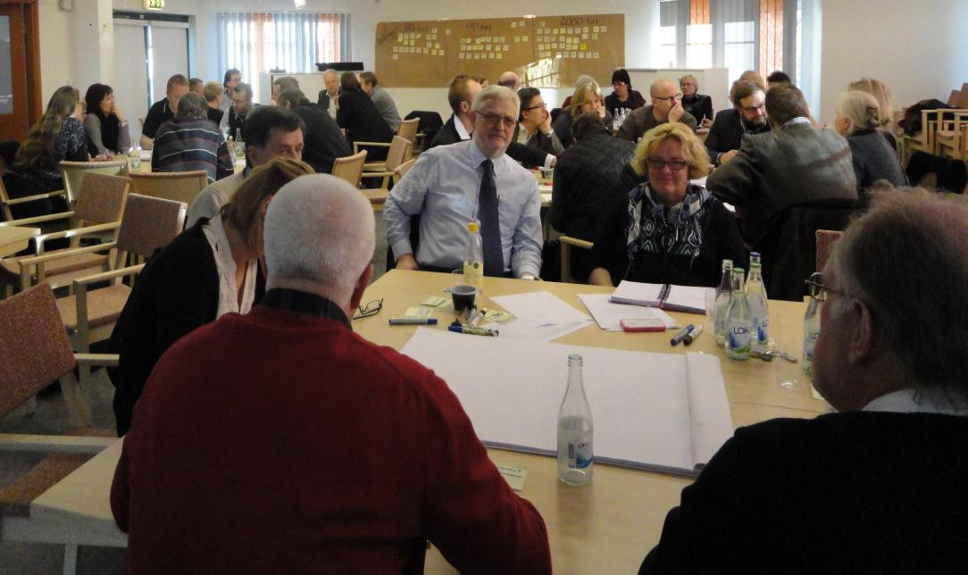 Samverkan och samarbete Samsyn om målen Medborgardialog(även ungdomar) politik/tjänstemän Samverkan över kommungränser Utveckla stärka BoHäM samarbetet - Lobbygrupp - Shared services - Järnväg